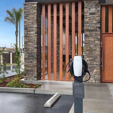 Home2 Suites By Hilton Eureka Exterior photo