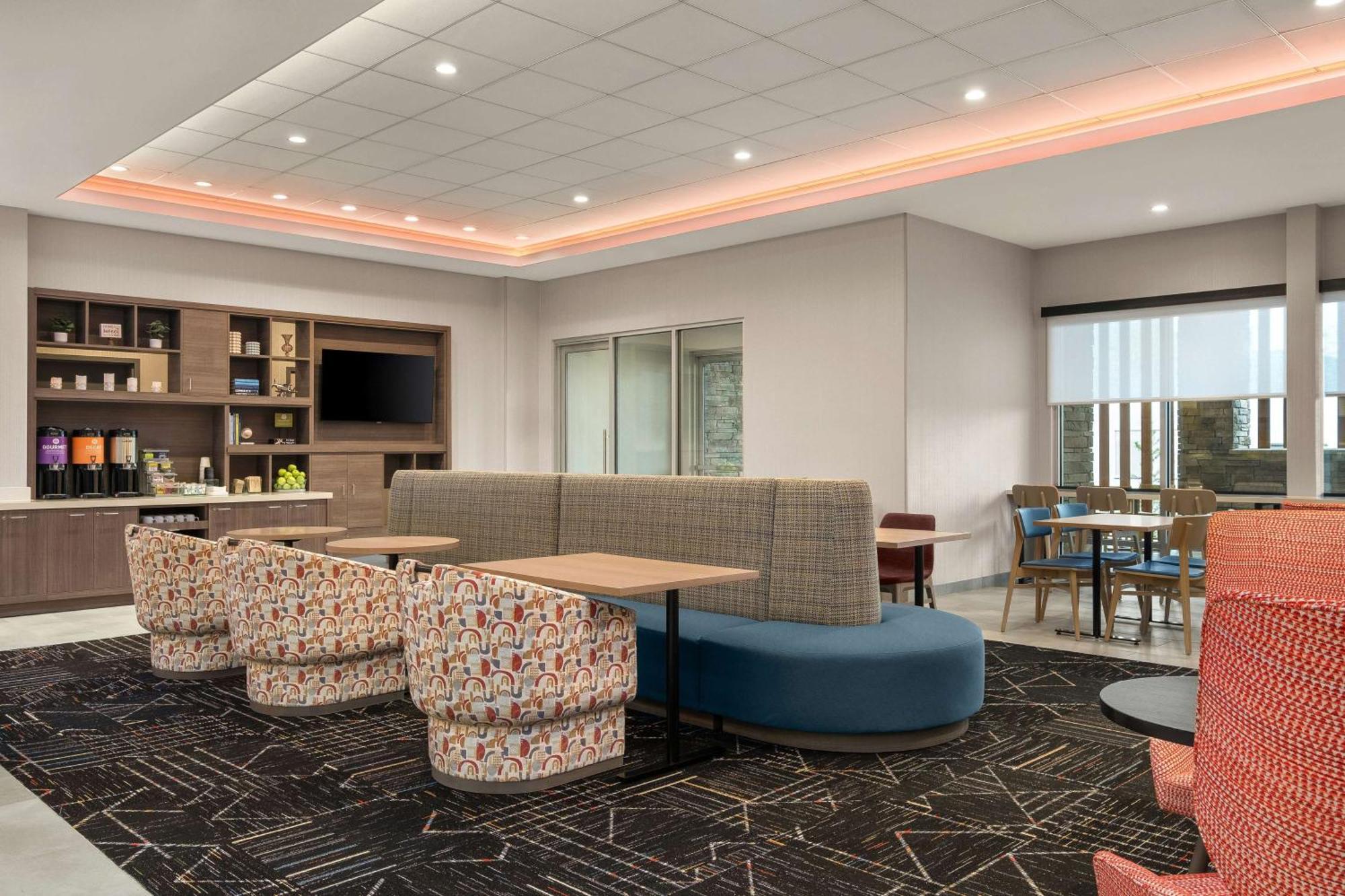 Home2 Suites By Hilton Eureka Exterior photo